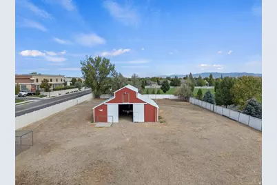 1600 W 11400 S, South Jordan, UT 84095 - Photo 10