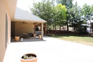 931 S Hillside Dr, Kanab, UT 84741 - Photo 6