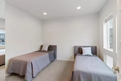 1196 W Clark Ln, Farmington, UT 84025 - Photo 14