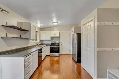 1442 S 135 W, Orem, UT 84058 - Photo 6