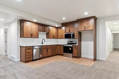 1204 N 1875 E, Layton, UT 84040 - Photo 34