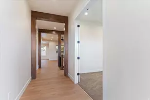 1204 N 1875 E, Layton, UT 84040 - Photo 4