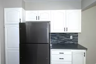 8373 S 1100 E, Sandy, UT 84094 - Photo 6