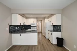 8373 S 1100 E, Sandy, UT 84094 - Photo 6