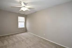 8373 S 1100 E, Sandy, UT 84094 - Photo 12