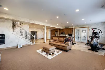 802 Eaglepointe Dr, North Salt Lake, UT 84054 - Photo 18