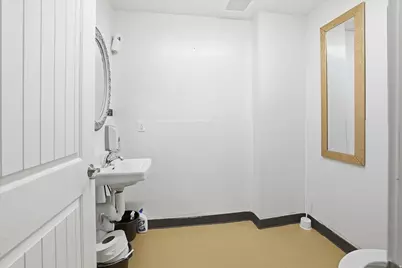 869 S Main St #C, Smithfield, UT 84335 - Photo 6