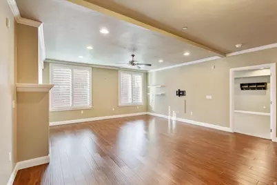 88 S 900 E #205, Salt Lake City, UT 84102 - Photo 12