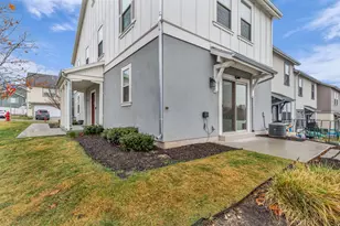 1517 E Primrose Ln, Layton, UT 84040 - Photo 30