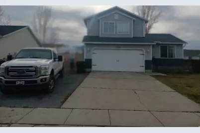 332 E 880 N, Tooele, UT 84074 - Photo 2