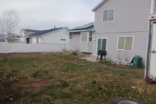 332 E 880 N, Tooele, UT 84074 - Photo 14