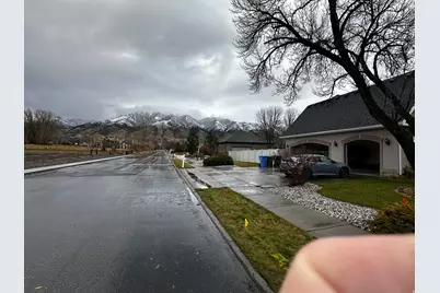 808 S Stone Creek Dr, River Heights, UT 84321 - Photo 68