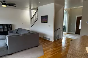 808 S Stone Crk Dr, River Heights, UT 84321 - Photo 16