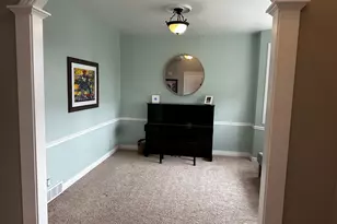 808 S Stone Crk Dr, River Heights, UT 84321 - Photo 4