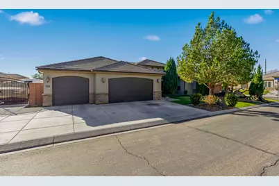 156 E Holly Way, Washington, UT 84780 - Photo 2