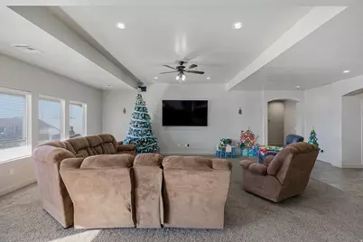 156 E Holly Way, Washington, UT 84780 - Photo 10