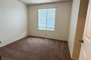 5324 S Robinwood Cir W, Taylorsville, UT 84129 - Photo 10