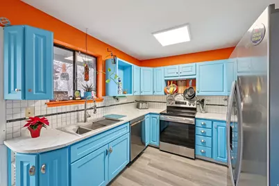 2409 W Hardrock Dr, Taylorsville, UT 84129 - Photo 12