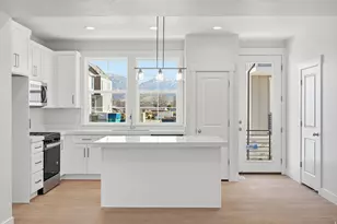 7341 S Sideline Ln W, Midvale, UT 84047 - Photo 14