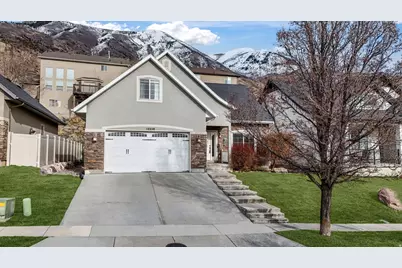 10358 N Tamarack Way E, Cedar Hills, UT 84062 - Photo 4