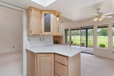 69 White Barn Dr, Pleasant View, UT 84414 - Photo 12