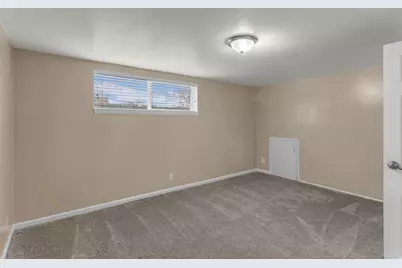 4380 S Ebony Ave, Taylorsville, UT 84123 - Photo 10