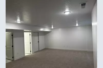 30 S Moonlit Rd, Mapleton, UT 84664 - Photo 12