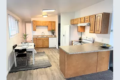 744 E 8425 S, Sandy, UT 84094 - Photo 4