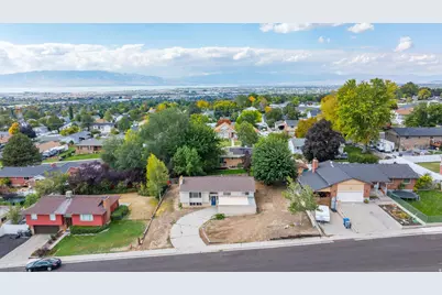 650 S 1600 E, Pleasant Grove, UT 84062 - Photo 34