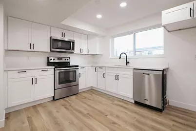 87 W 1525 N, Orem, UT 84057 - Photo 18