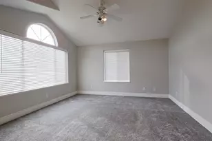 268 W Mountain Green Circle, Roosevelt, UT 84066 - Photo 4