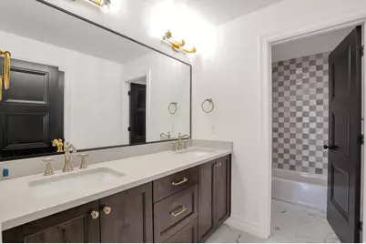 5 W Summerhill Ln, Centerville, UT 84014 - Photo 36