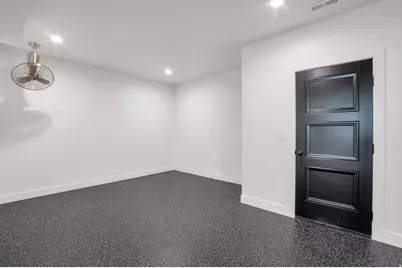 5 W Summerhill Ln, Centerville, UT 84014 - Photo 52