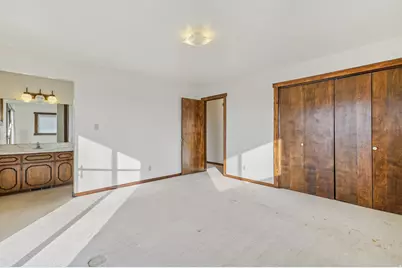 578 Lakeview Way E, Farmington, UT 84025 - Photo 16