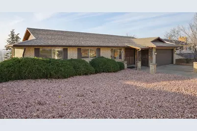 578 Lakeview Way E, Farmington, UT 84025 - Photo 2