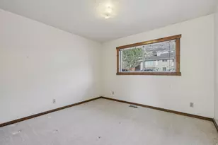 578 Lakeview Way E, Farmington, UT 84025 - Photo 20