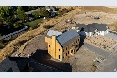 1109 E 245 N, Hyde Park, UT 84318 - Photo 2