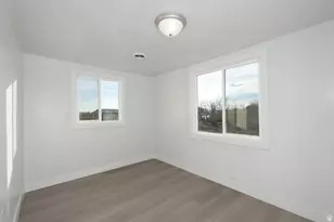 7600 E 6000 S, Jensen, UT 84035 - Photo 10