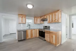 7600 E 6000 S, Jensen, UT 84035 - Photo 8