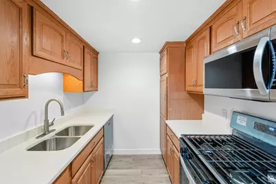 721 E 3720 S #5, Millcreek, UT 84106 - Photo 2