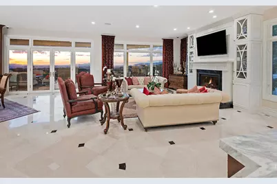 9862 S Granite Slope Dr, Sandy, UT 84092 - Photo 12