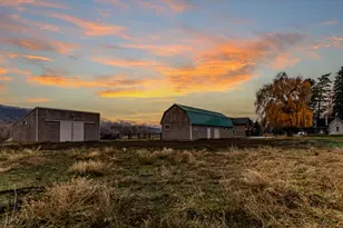 6611 E 100 S, Huntsville, UT 84317 - Photo 24