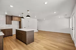 355 N Liberty Cove Dr, Harrisville, UT 84404 - Photo 4