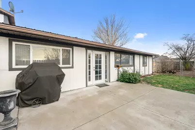 1727 N 2700 W, Clinton, UT 84015 - Photo 26