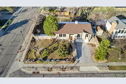 2333 E Cliff Swallow Dr, Sandy, UT 84093 - Photo 24