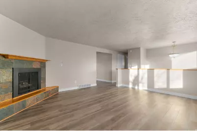 2333 E Cliff Swallow Dr, Sandy, UT 84093 - Photo 8