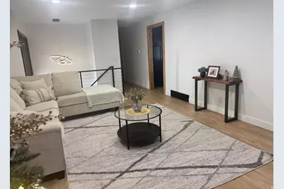 7899 S 930 E, Sandy, UT 84094 - Photo 2