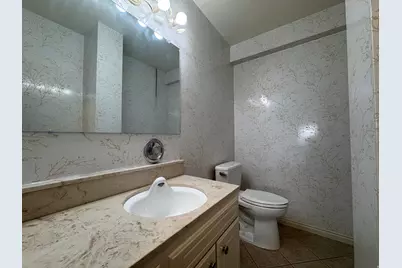 8 E Hillside Ave N #801, Salt Lake City, UT 84103 - Photo 8