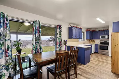 2027 W Lakeview Dr N, Provo, UT 84601 - Photo 10