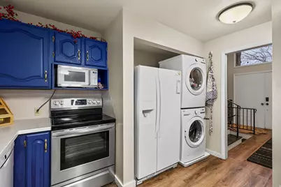 2027 W Lakeview Dr N, Provo, UT 84601 - Photo 14